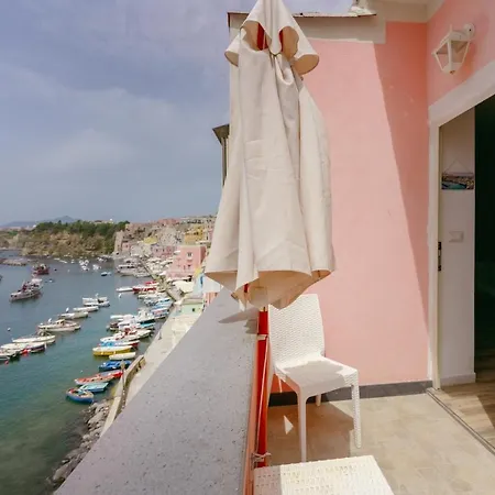 Appartamento Chest' è Procida
